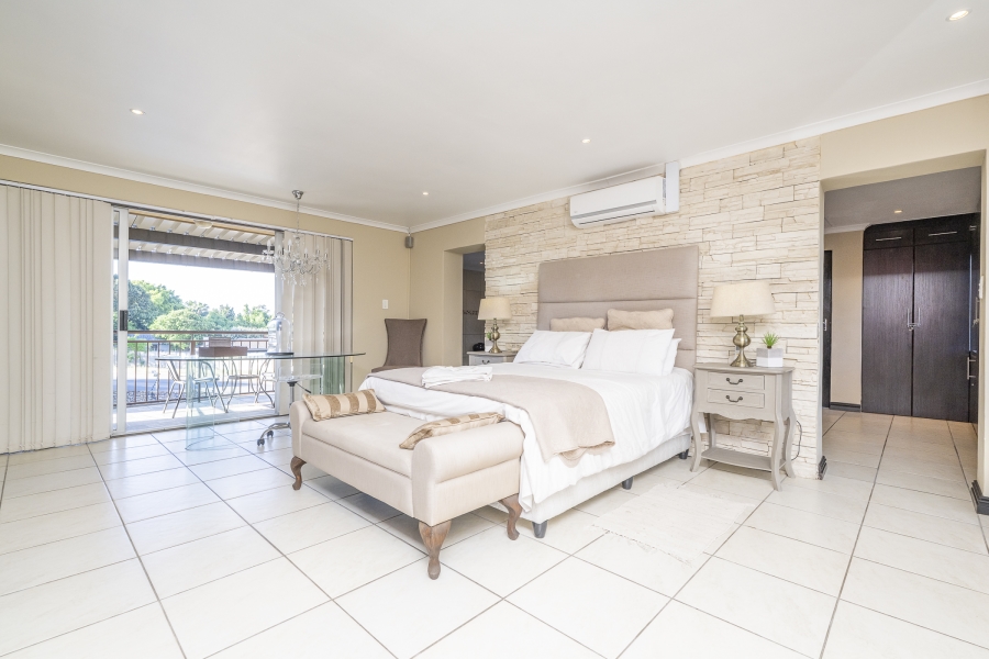 7 Bedroom Property for Sale in Eversdal Western Cape